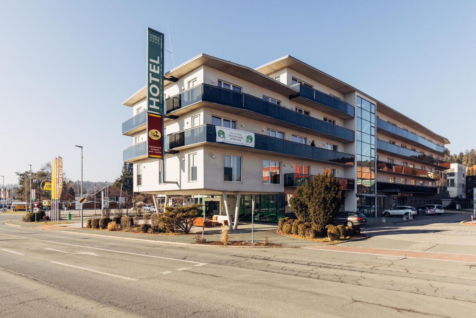 Harry'S Home Hart Bei Graz Hotel & Apartments Esterno foto