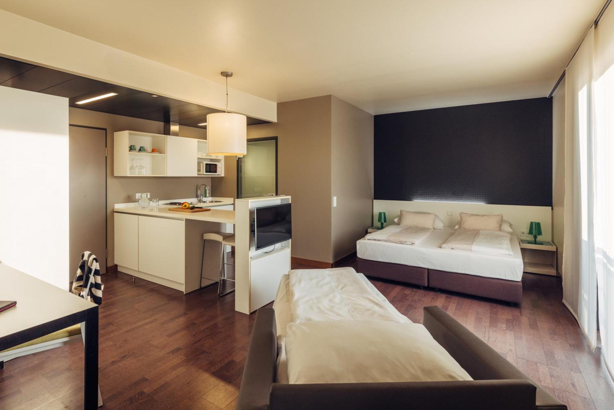 Harry'S Home Hart Bei Graz Hotel & Apartments Esterno foto
